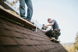 Local Roofers in Crystal Hill, AR